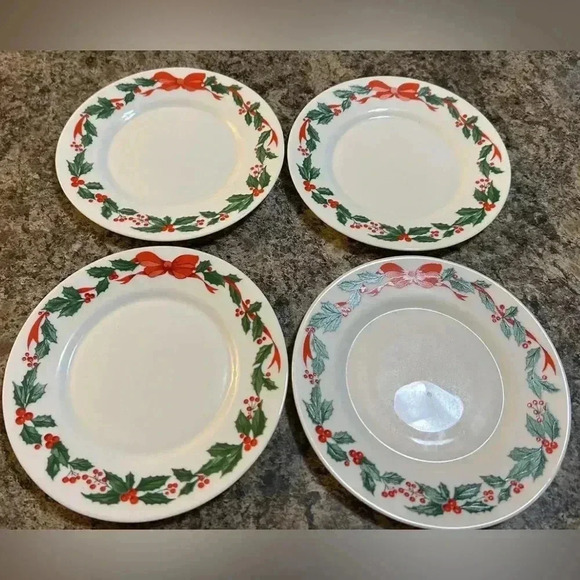 4-Arcopal France Christmas Salad Plates Red Ribbon Holly and Berries 7 3/4" - Picture 1 of 7